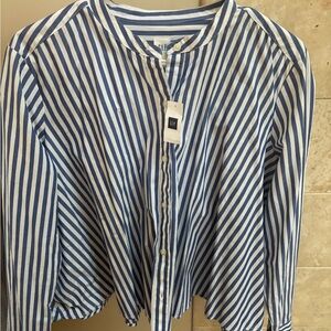 GAP Women's Button Down Shirts bundle